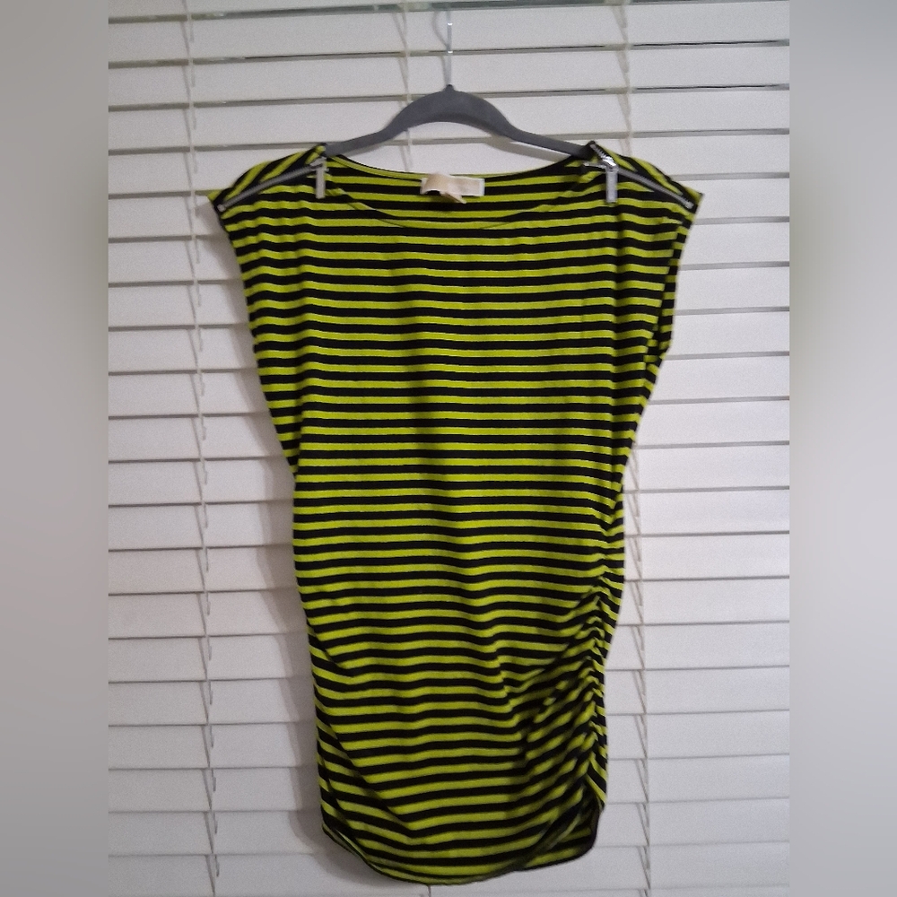**NWOT***MICHAEL KORS Black and Yellow Striped Top
